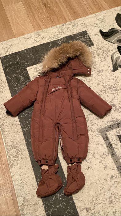 Продается зимний детский комбинезон
