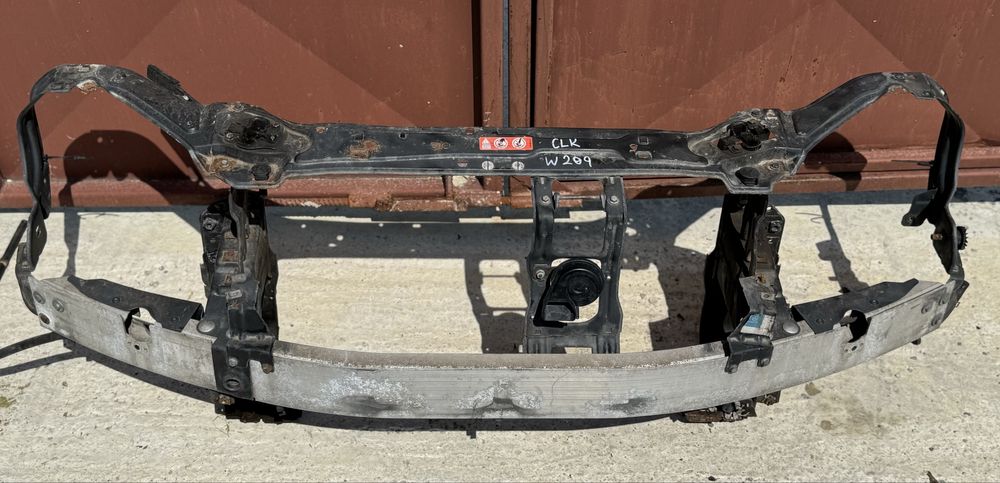 Очиларка, предна греда, буфери (цяла предница) Мерцедес CLK W209/C209