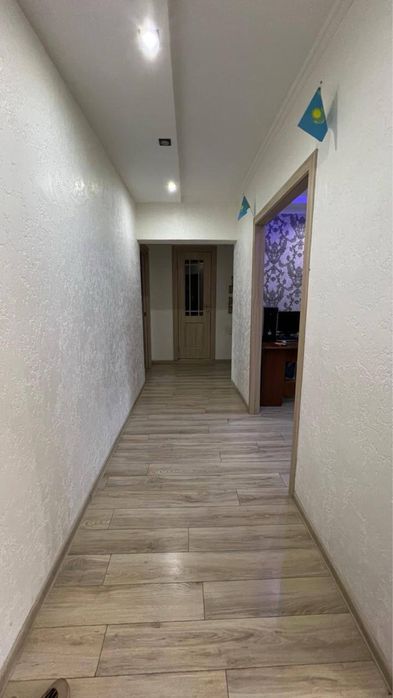 Продам 3 ком квартиру в центре города