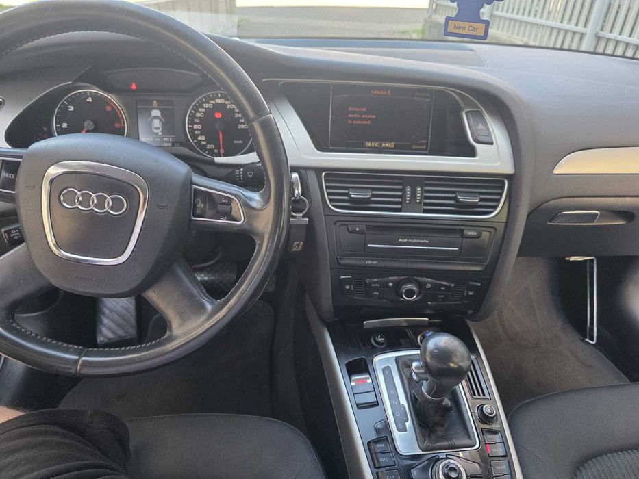 AUDI A4 2010 — imagine 4