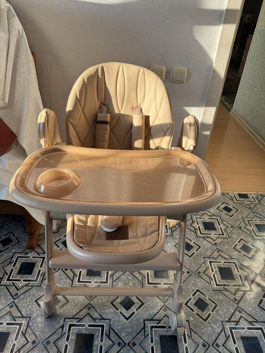 Стульчик для кормления Happy baby