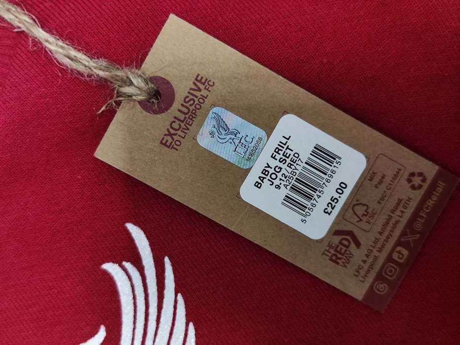 Нов бебешки екип Liverpool FC