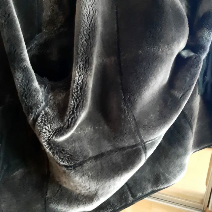 Продам натуральную дубленку