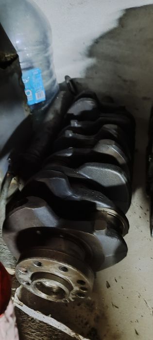 Продам запчасти на двигатель