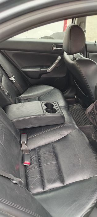 Honda accord 7 - десен волан