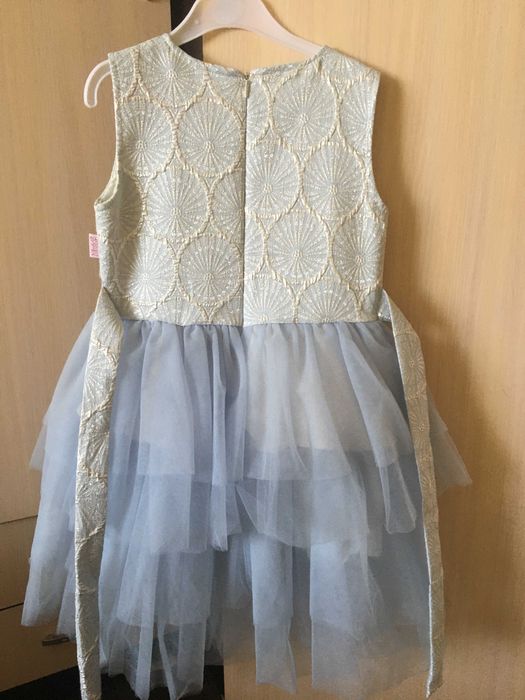 Платье детское праздничное