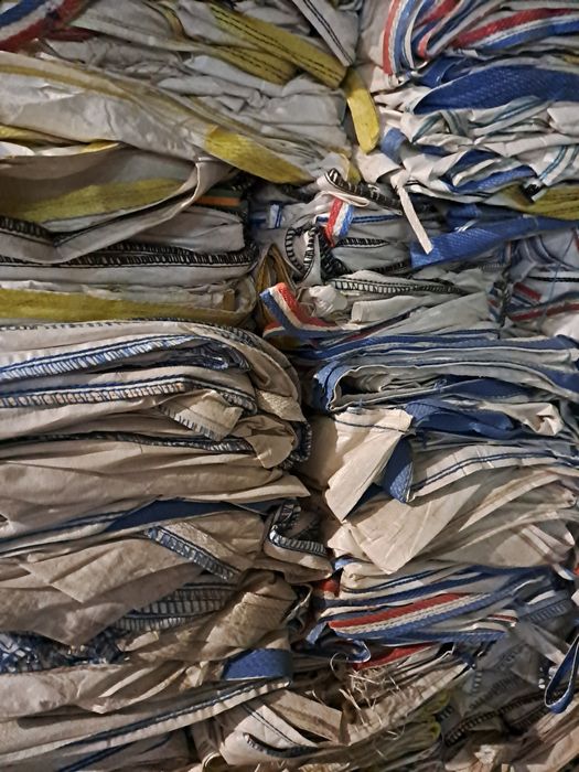 Big bag saci  de la 600 pana 1250 kg Transport in 24 in toata tara