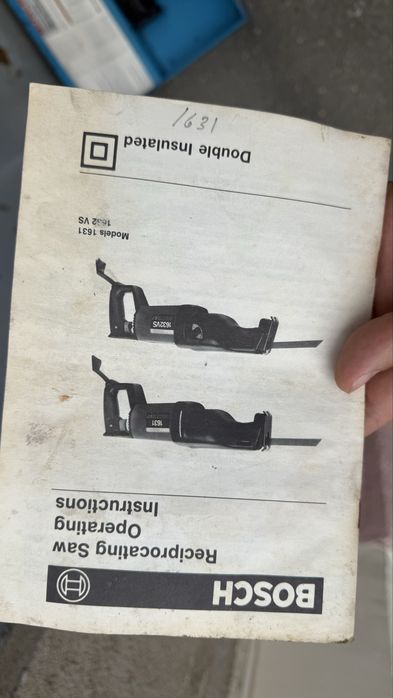 Bosch 1631 Fierăstrău sabie profesional USA + cutie metalică originală