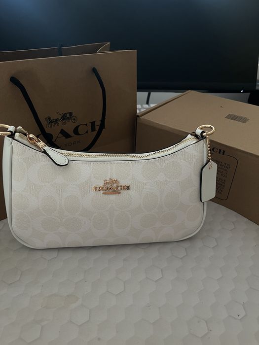 Geanta Coach