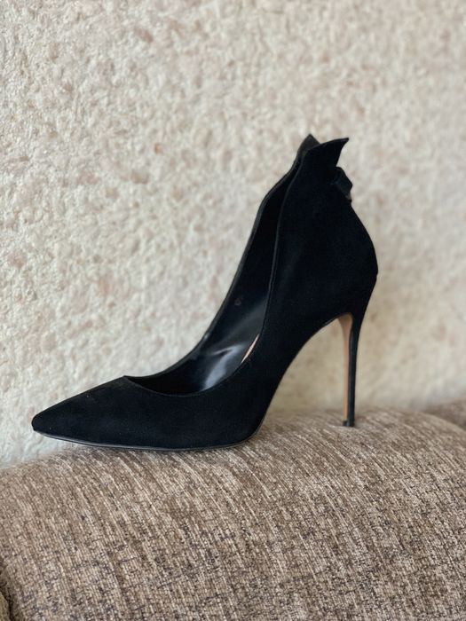 Продам туфли женские