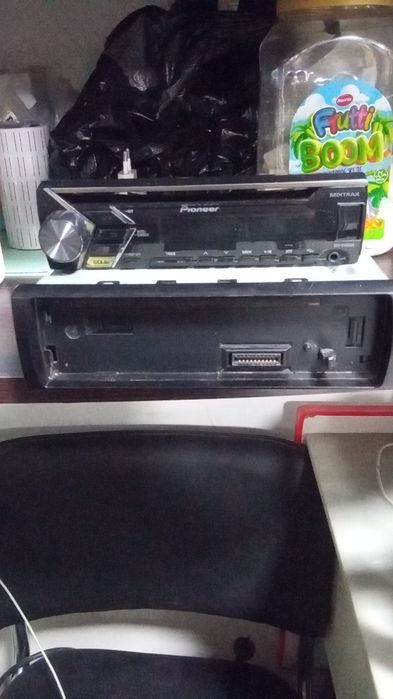 Продается Авто магнитола