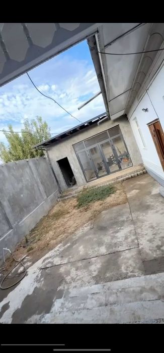 Ховли 2.5 сотихли 4 хона