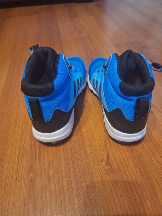 Обувки Adidas Terrex