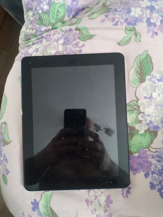 Продам планшет большой