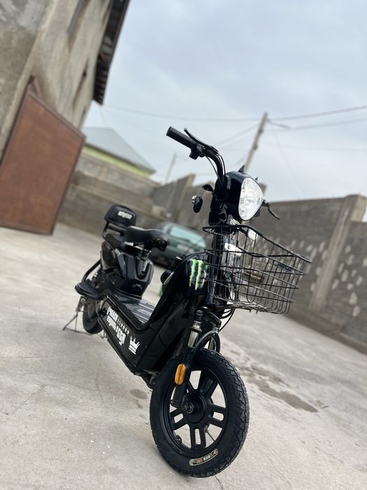 Продается скутер состояние самалет