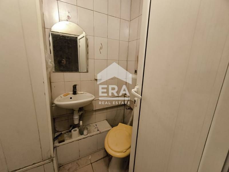 Продава се Двустаен апартамент в Хасково, Орфей - 58 кв.м за 1047 €/кв.м - Снимка #7