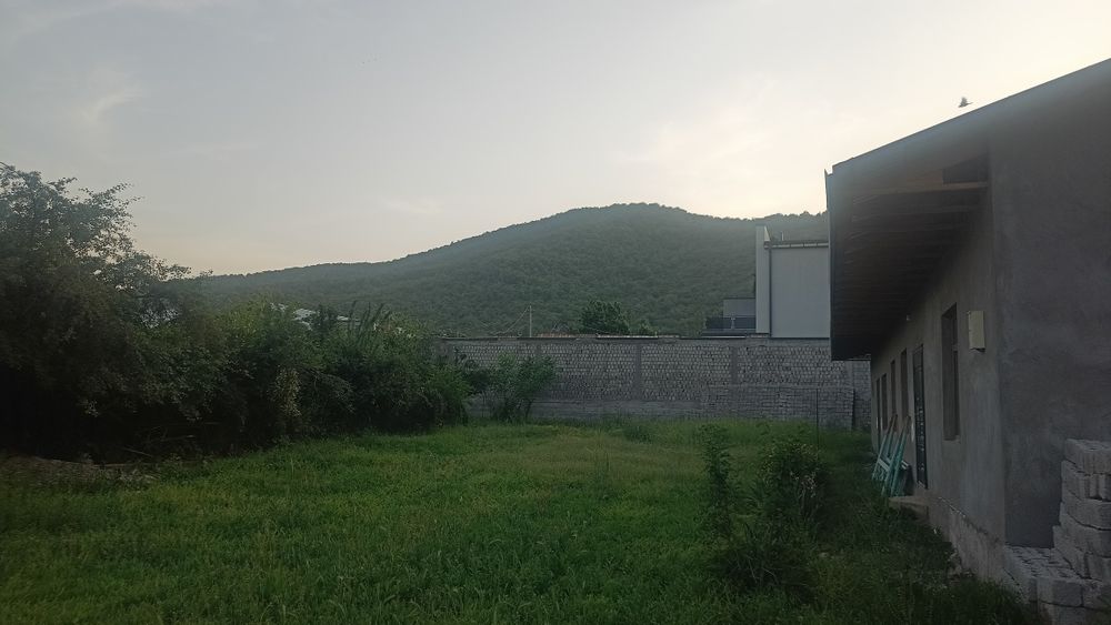 Yer uchastka sotiladi