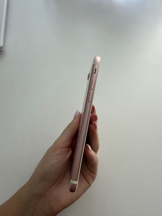 iPhone 7 32GB – Stare foarte bună – Funcțional