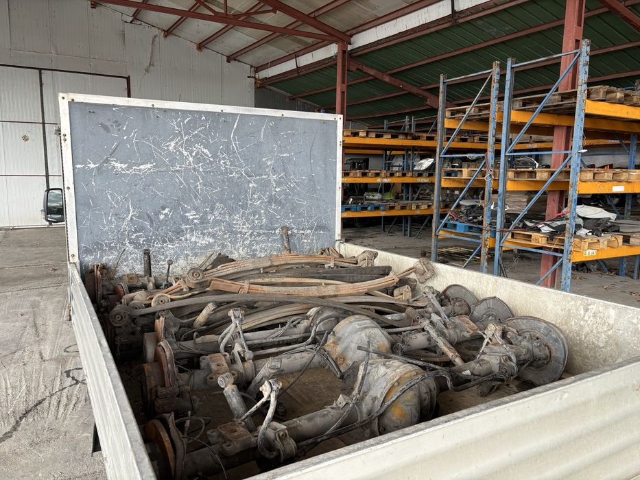 VW Crafter 2.5 2.0 TDI на Части !