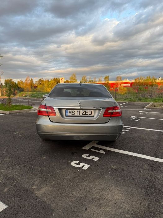 Mercedes-Benz E220 CDI