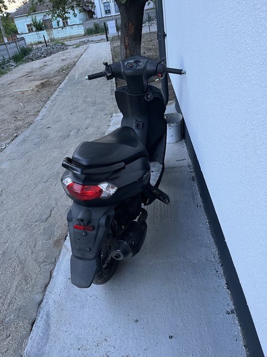 Scuter de vanzare