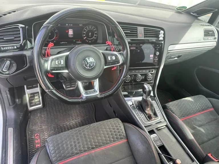 VW Golf GTI Performance 245cp 2019