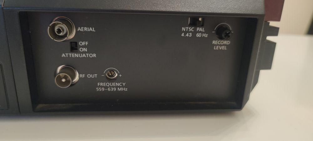 VHS Bang & Olufsen VX7700