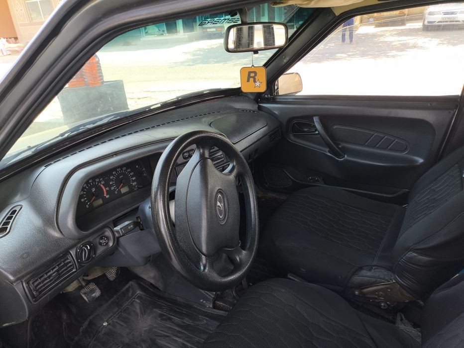 Продаëтся ВАЗ 21099 Пропан/Бензин Цвет: Мокрый Асфальт