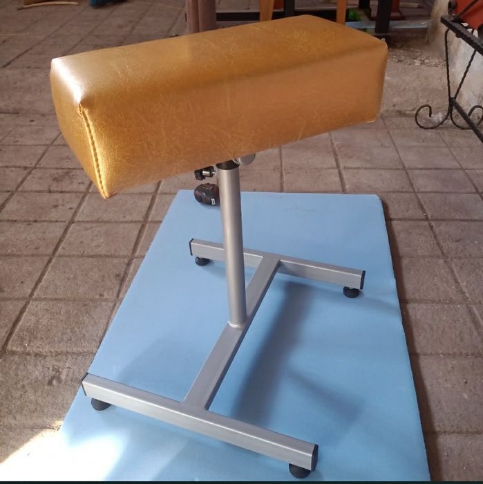 Поставка за педикюр