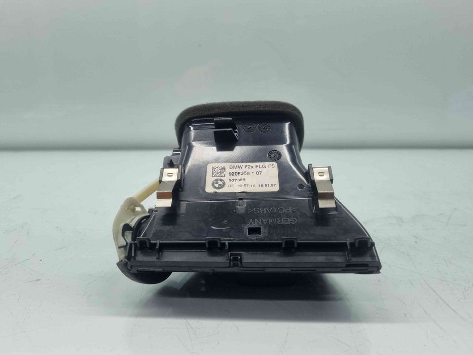 Grila aerisire stanga Bmw 1 (F20) Facelift [Fabr 2011-2017] 9205355-0