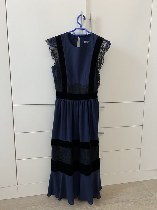 Продам нежное, красивое платье размера S