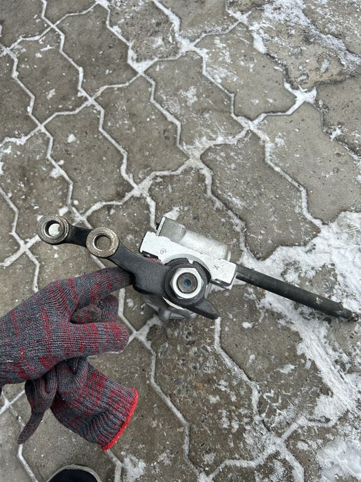 Продам рулевую колонку на 2107