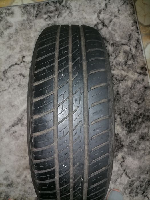 Vând doua roți Logan