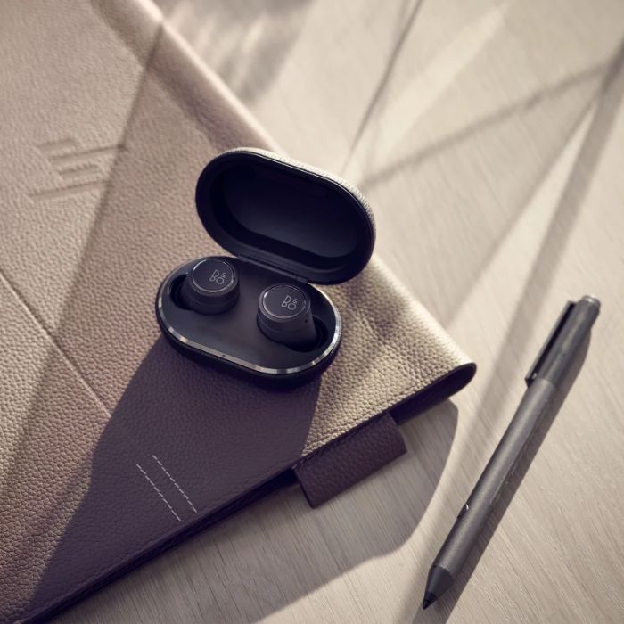 Bang & Olufsen Beoplay E8 3rd Gen. Новые, черные