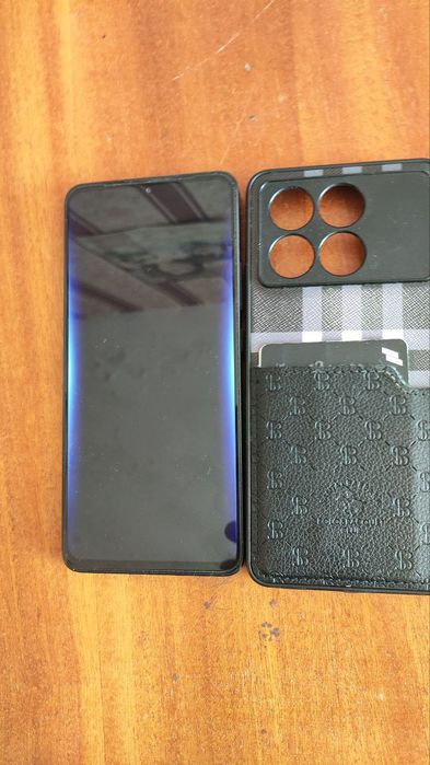 Poco X6 pro 12/512 gb holati idyal karopka bor rangi qora