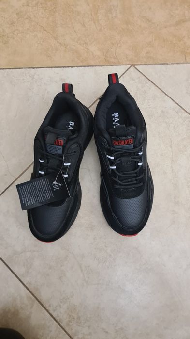 Кроссовки, новые