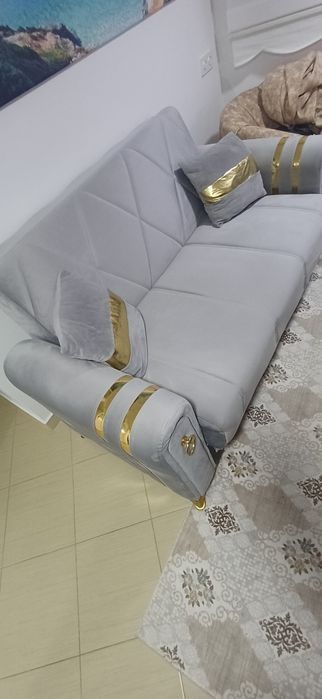 Диван двойка като чисто нов може или коментар по цената