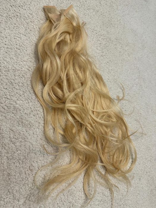Extensi par natural blond-Rusia
