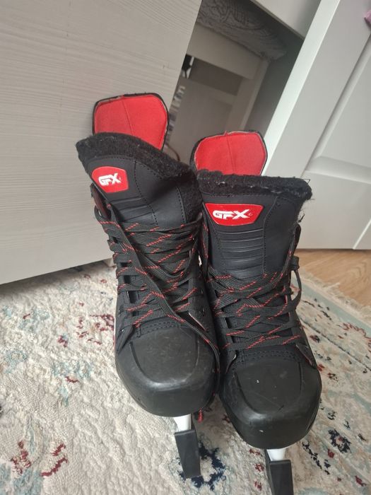 Продаются коньки GFX
