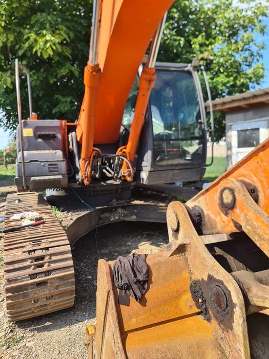 De vanzare hitachi