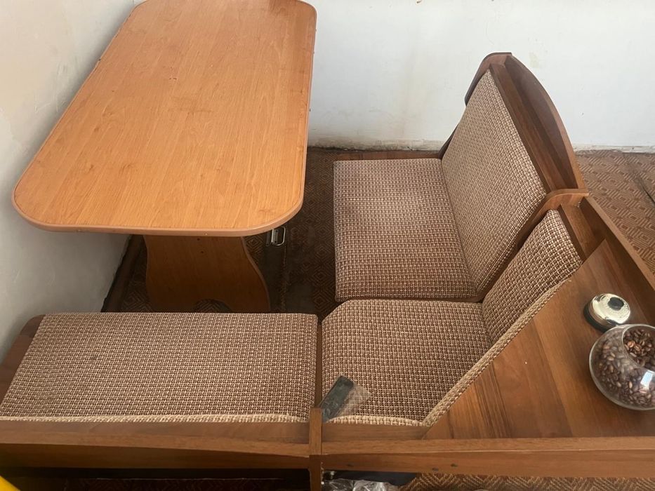 Кухонный уголок