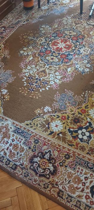 Персийски вълнен  килим