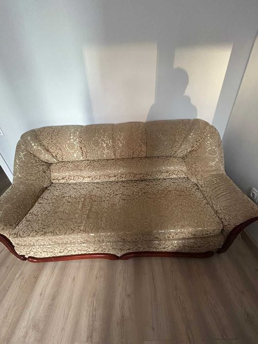 Продам Диван, самовывоз