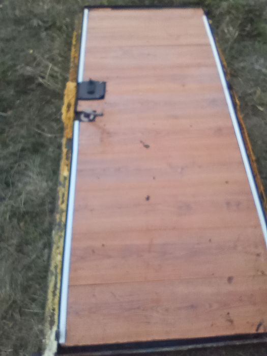 Продам дверь железная