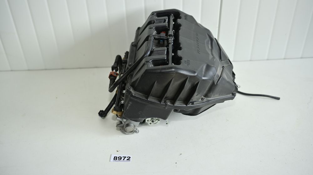 Yamaha YZF R1M 2015 2019 Rampa de injectie cu carcasa filtru de aer