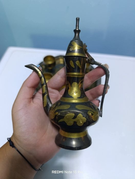 Малък Ибрик с чашки