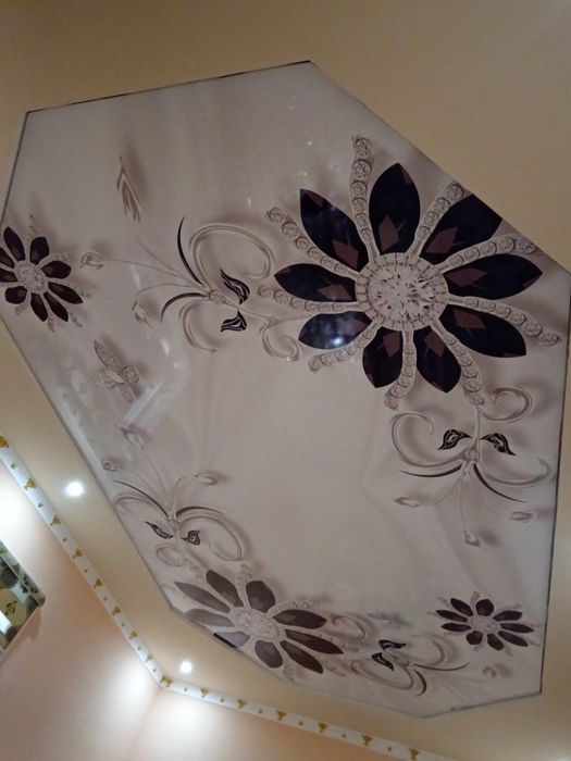 Натяжной потолок  натяжные потолки natyazhnoy potolok 
Жалюзи х