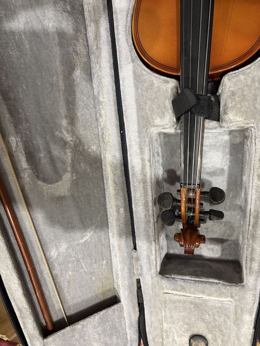 Продаётся скрипка 1/4