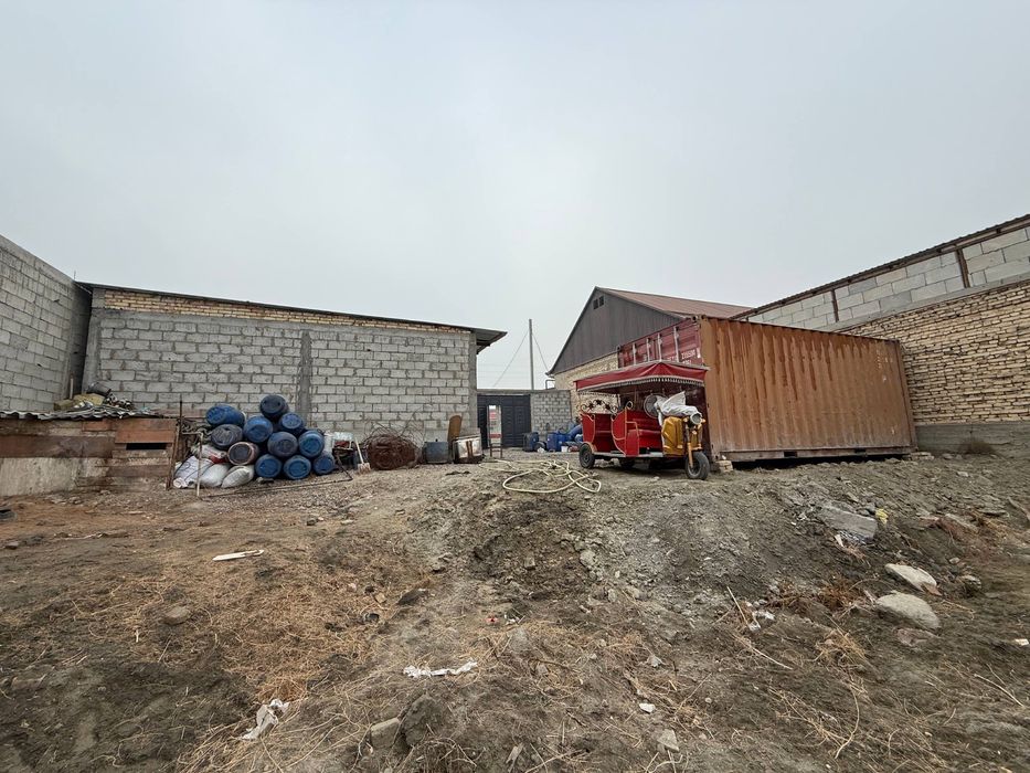 5.2 soruqli hovli qilish uchun yer hisobidagi joy sotiladi