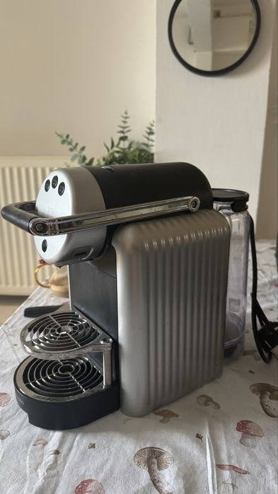 Aparat Zenius Nespresso